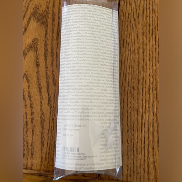 NWT Crate & Barrel Wine Charms, set of six - Picture 2 of 2